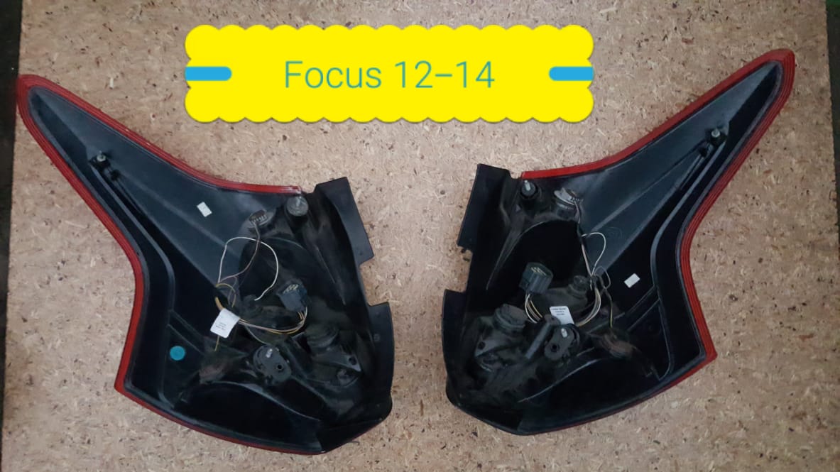 FAROS POSTERIORES HATCBACK FORD FOCUS 2012 AL 2014